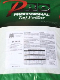 Professional Turf Fertilizer 19-19-19